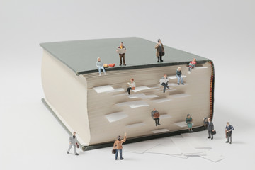 公司高层管理人员岗位职责