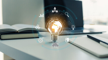 靠劳动成功的名人事例有哪些？